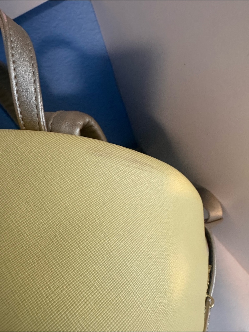 Loungefly Yellow Scallop Mini Backpack - Picture 4 of 9